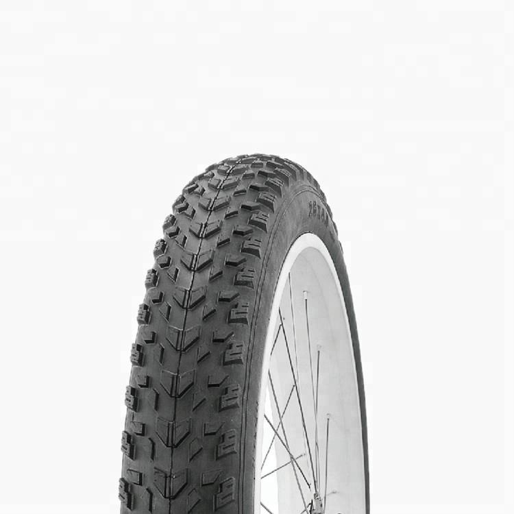 Black daily commuter bicycle tires